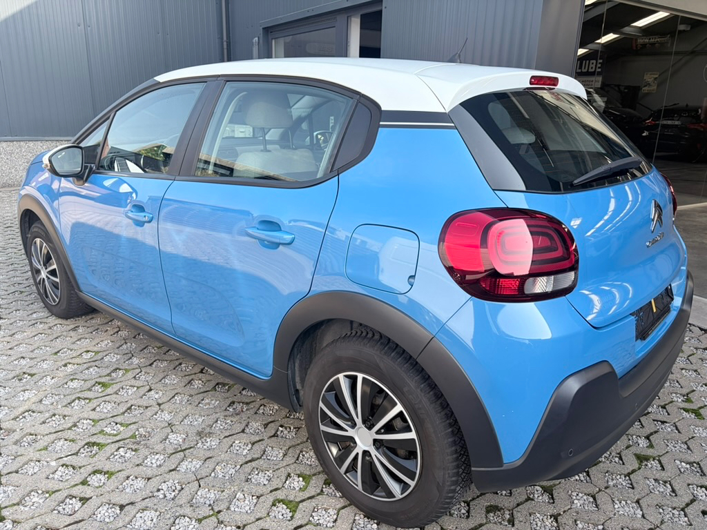 c3 blauw 9
