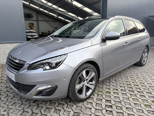 Peugeot 308 SW 1.2 benzine - 130 PK - Nieuwe motor